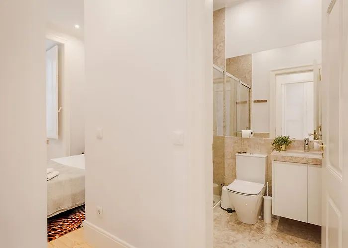 Architectural Gem In Baixa Apartment