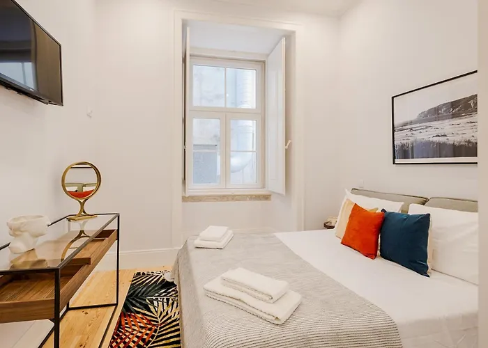 Architectural Gem In Baixa Apartment *